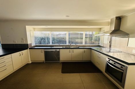 Photo of property in 12 Stanford Street, Albany, Auckland, 0632