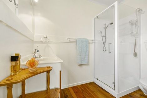 Photo of property in 10 Puriri Avenue, Kaiaua, Pokeno, 2473