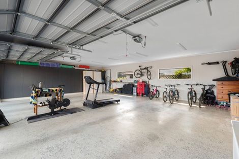 Photo of property in 291 Gladstone Road North, Mosgiel, 9092