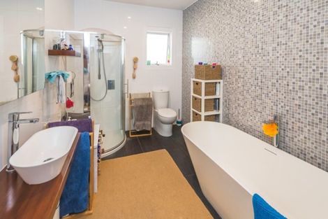 Photo of property in 97 Liverpool Street, Levin, 5510