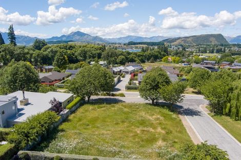 Photo of property in 14 Old Station Avenue, Wanaka, 9305