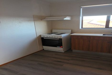 Photo of property in 19 Tukapa Street, Westown, New Plymouth, 4310