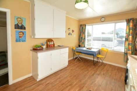 Photo of property in 15 Cashel Street, South Dunedin, Dunedin, 9012