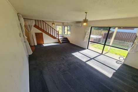 Photo of property in 10 Flinders Place, Johnsonville, Wellington, 6037