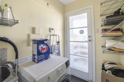 Photo of property in 321a Wellington Road, Wainuiomata, Lower Hutt, 5014