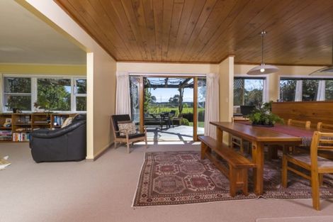 Photo of property in 17 Old House Road, Upper Moutere, 7175