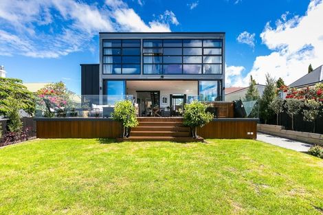 Photo of property in 22 Highgate, Belleknowes, Dunedin, 9011