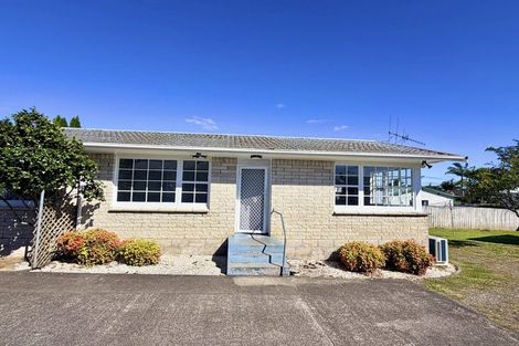 Photo of property in 1/126 Porchester Road, Papakura, 2110
