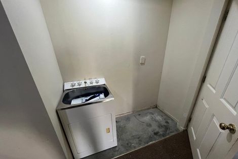 Photo of property in 2 Greenberry Drive, Ranui, Auckland, 0612