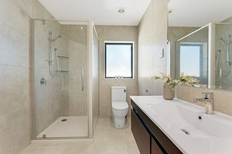 Photo of property in 22 Cassidy Drive, Orewa, 0931