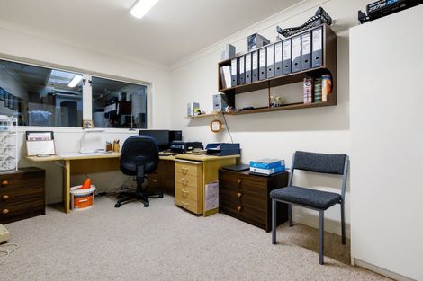 Photo of property in 18b Highgrove Drive, Grandview Heights, Hamilton, 3200