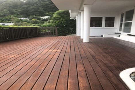 Photo of property in 9 Gill Road, Lowry Bay, Lower Hutt, 5013