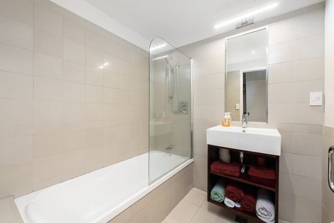 Photo of property in 2-06/424 Maunganui Road, Mount Maunganui, 3116