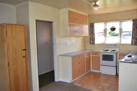 Photo of property in 37 Chester Road, Clareville, Carterton, 5791