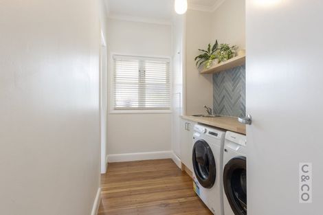 Photo of property in 41 Riverhead Road, Kumeu, 0810