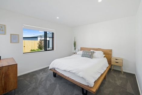 Photo of property in 2/9 Raupo Street, Bromley, Christchurch, 8062