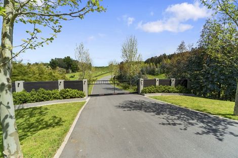 Photo of property in 15 Lochinvar Lane, Acacia Bay, Taupo, 3385