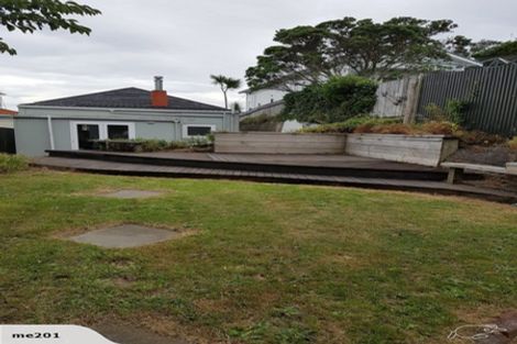 Photo of property in 17 Garfield Street, Brooklyn, Wellington, 6021