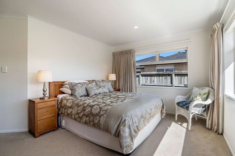 Photo of property in 14 Hatton Road, Orewa, 0931