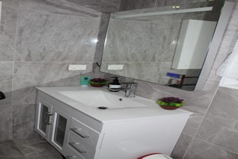 Photo of property in 14 Northridge Terrace, Massey, Auckland, 0614