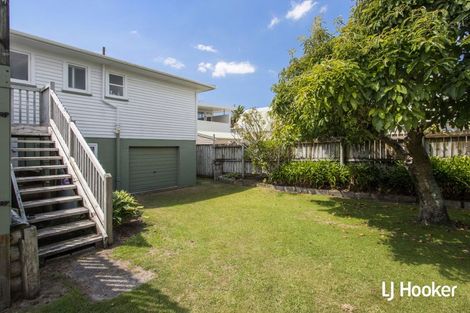 Photo of property in 70 Dillon Street, Waihi Beach, 3611