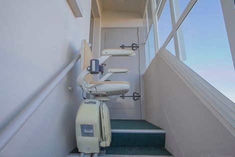 Photo of property in 1-12/48 The Bay Hill, Timaru, 7910