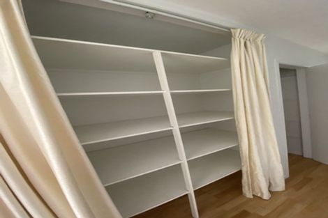 Photo of property in 18 Beresford Street, Bayswater, Auckland, 0622