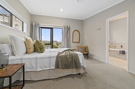 Photo of property in 180 Hobsonville Point Road, Hobsonville, Auckland, 0616