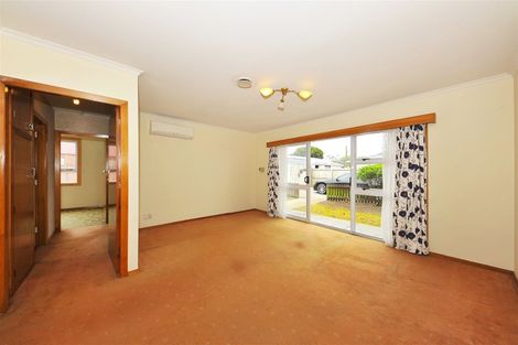 Photo of property in 132b Shortland Street, Aranui, Christchurch, 8061