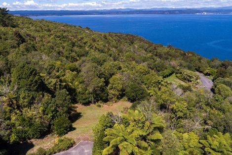 Photo of property in 44 Whakamoenga Point, Acacia Bay, Taupo, 3385