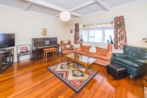 Photo of property in 30 Moore Avenue, Tawhero, Whanganui, 4501