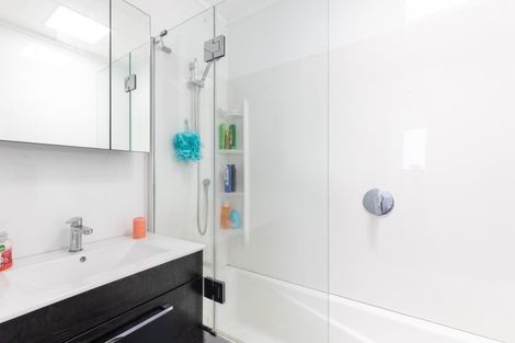 Photo of property in 3a Naumai Place, Spotswood, New Plymouth, 4310