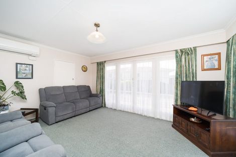 Photo of property in 28 Karamea Crescent, Kelvin Grove, Palmerston North, 4414