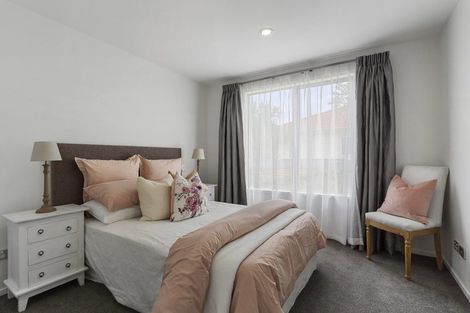 Photo of property in 4 Ravello Rise, Flat Bush, Auckland, 2019