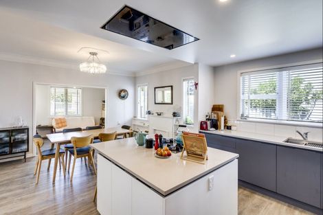 Photo of property in 32 Morse Street, Marewa, Napier, 4110