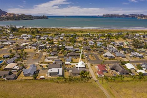Photo of property in 22 Wells Place, Whitianga, 3510