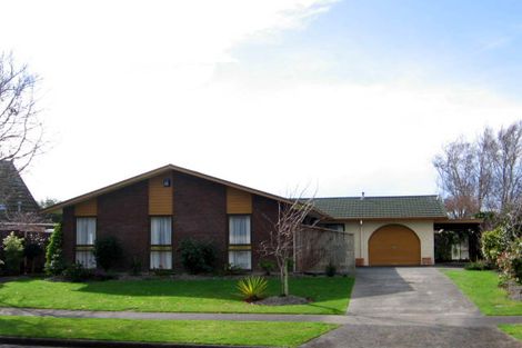 Photo of property in 8 Humphries Place, Awapuni, Palmerston North, 4412