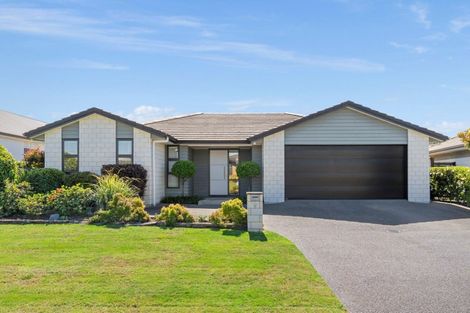 Photo of property in 9 Cassinia Close, Papamoa Beach, Papamoa, 3118