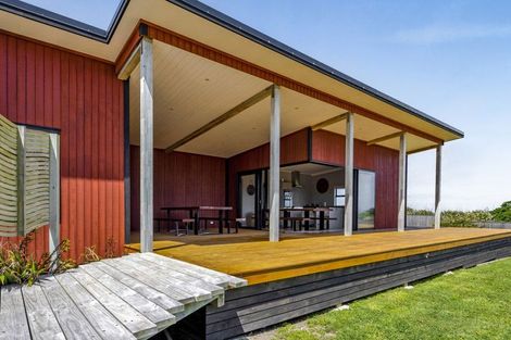 Photo of property in 284 Tai Road, Opunake, 4681