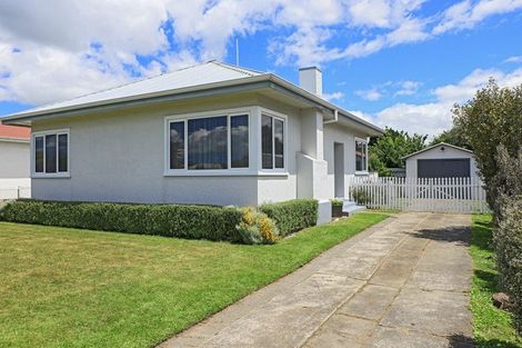 Photo of property in 215 Mayfair Avenue, Mayfair, Hastings, 4122