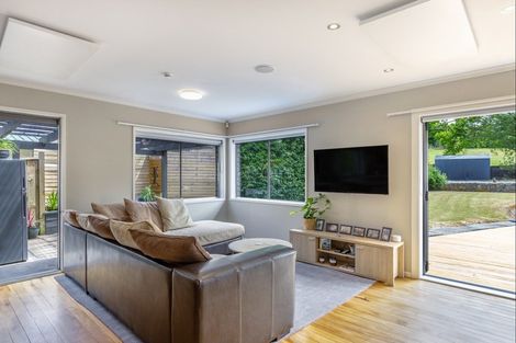 Photo of property in 106 Taupo View Road, Taupo, 3330