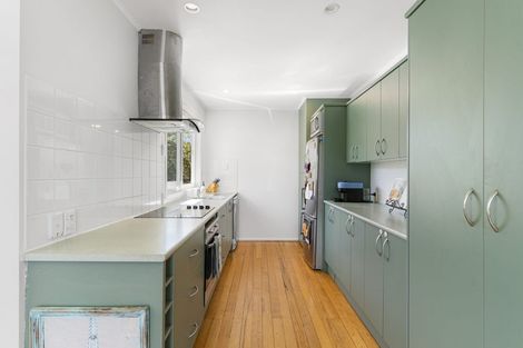 Photo of property in 22a Kirrie Avenue, Te Atatu South, Auckland, 0610