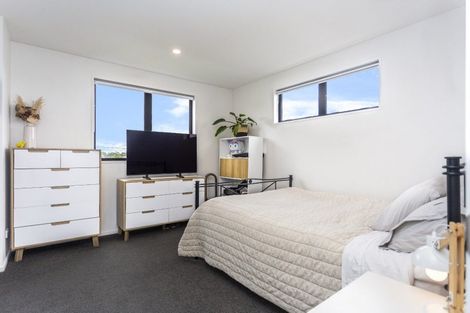 Photo of property in 1/130 Olliviers Road, Phillipstown, Christchurch, 8011