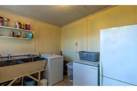 Photo of property in 49 Shearman Street, Waimate, 7924