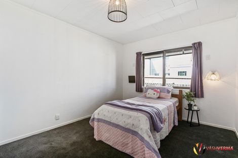 Photo of property in 29 Mcinnes Road, Weymouth, Auckland, 2103