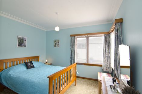 Photo of property in 4 Tweed Street, Roxburgh, 9500