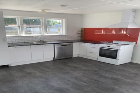 Photo of property in 18 Gordon Place, Levin, 5510