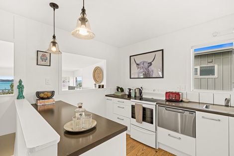 Photo of property in 6a Piccadilly Circus, Snells Beach, 0920