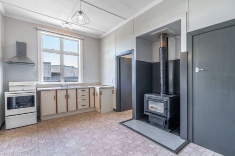 Photo of property in 38 Queen Street, Winton, 9720