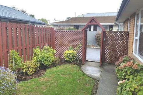 Photo of property in 2/19 Maxwell Street, Riccarton, Christchurch, 8041